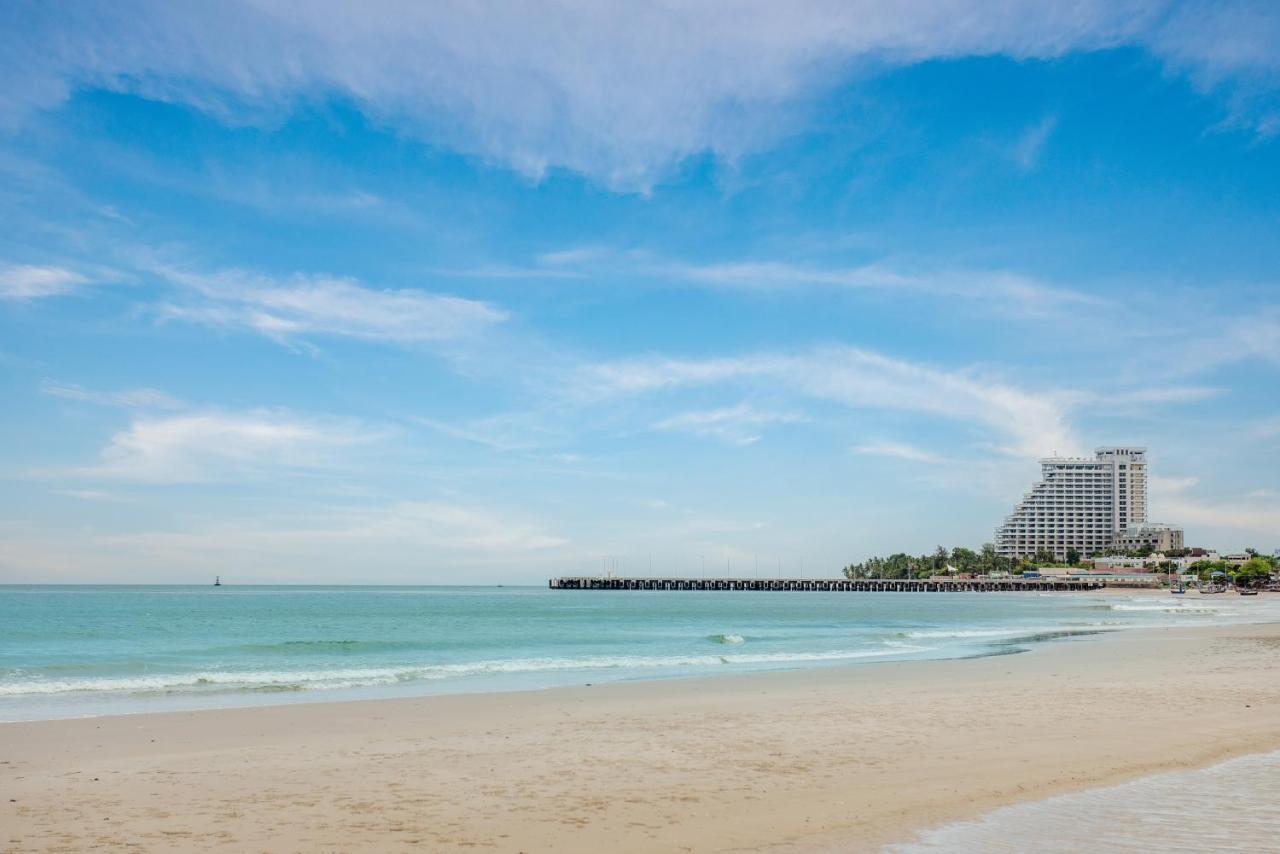 White Beach House Hua Hin 20 Second To The Beach Экстерьер фото