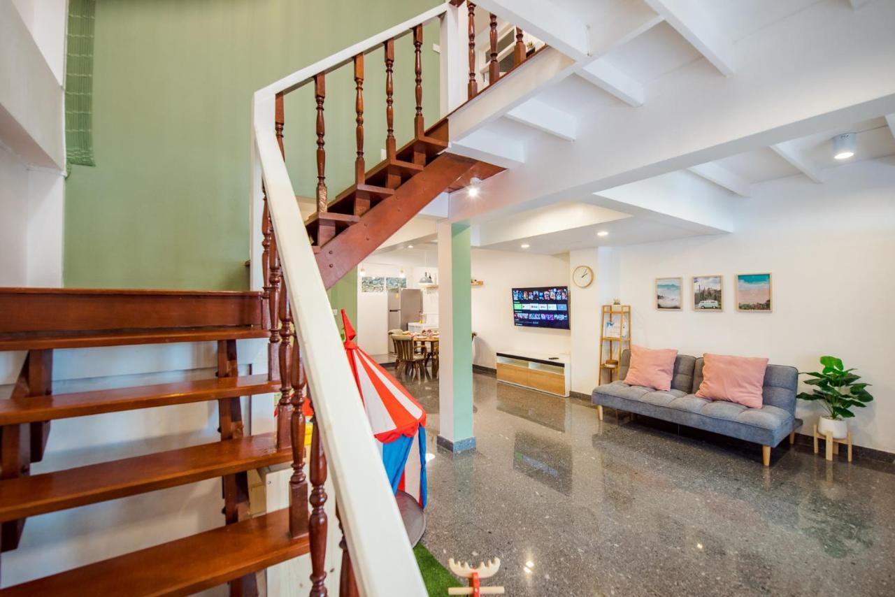 White Beach House Hua Hin 20 Second To The Beach Экстерьер фото