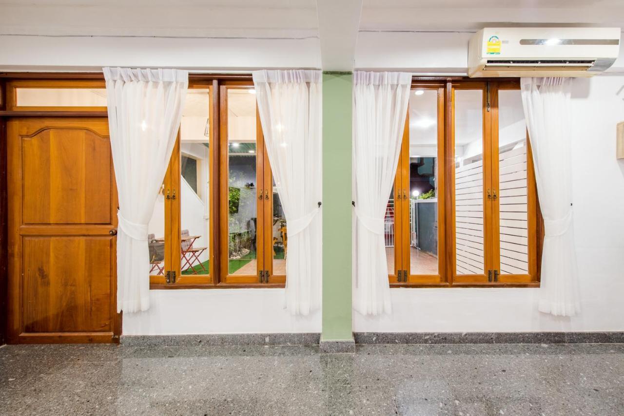 White Beach House Hua Hin 20 Second To The Beach Экстерьер фото